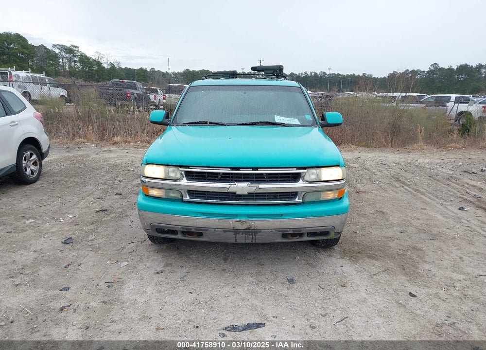 2000 CHEVROLET SUBURBAN 1500 VIN: 3GNFK16T8YG220495