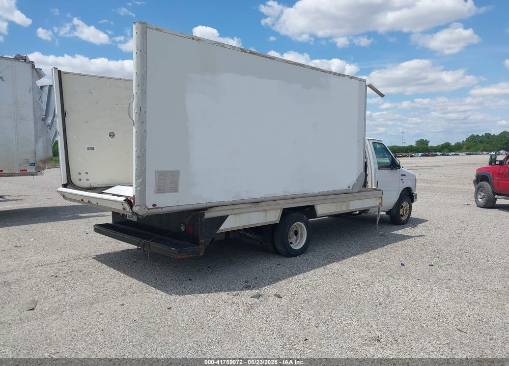 2016 FORD E-350 CUTAWAY VIN: 1FDWE3FL8GDC04915