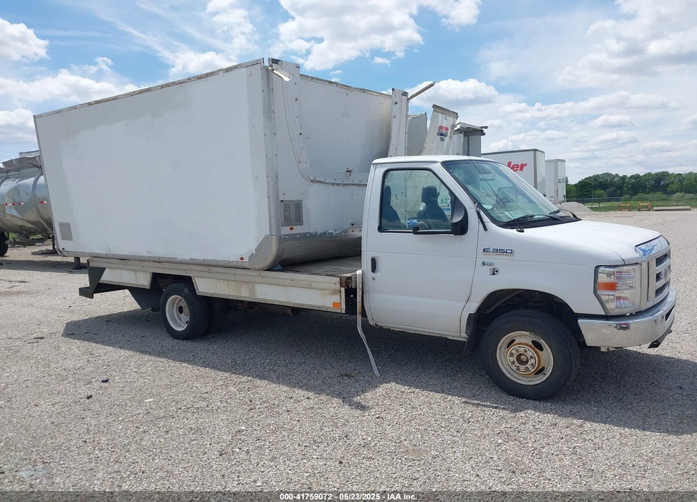2016 FORD E-350 CUTAWAY VIN: 1FDWE3FL8GDC04915