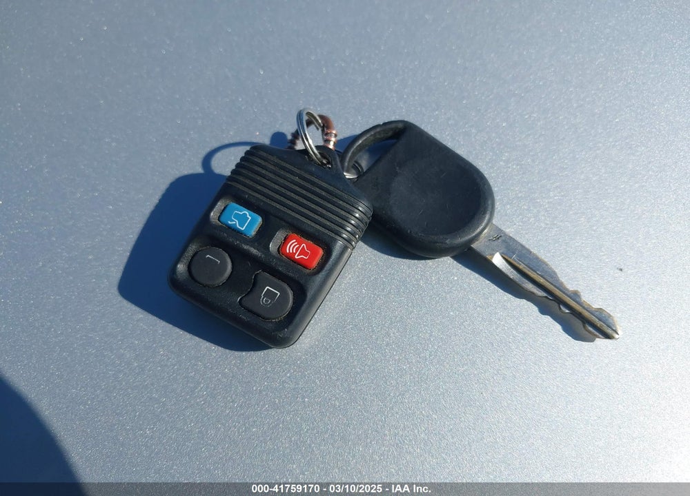 2008 FORD FOCUS SE/SES VIN: 1FAHP35N68W150665