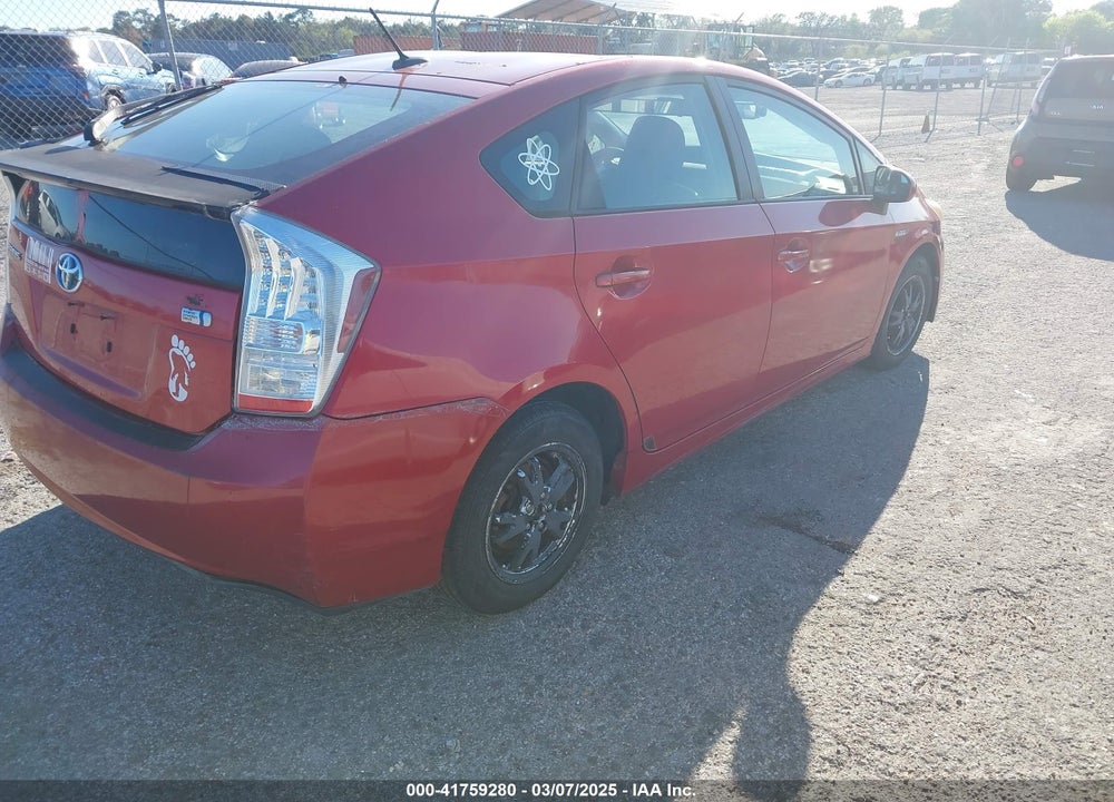 2011 TOYOTA PRIUS TWO VIN: JTDKN3DU3B0299169