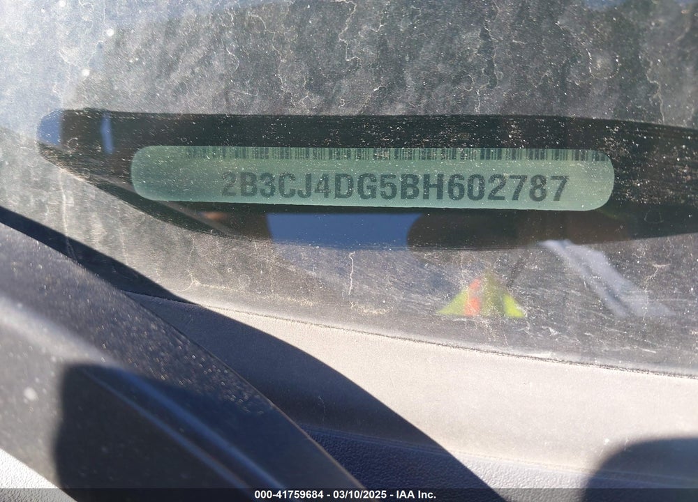 2011 DODGE CHALLENGER VIN: 2B3CJ4DG5BH602787