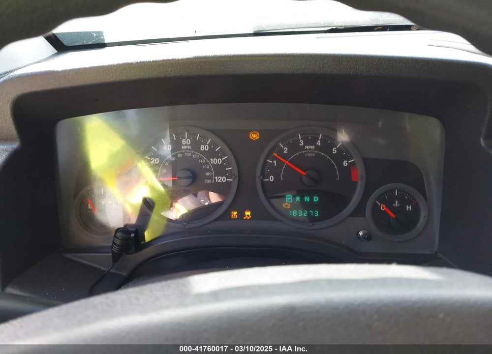 2007 JEEP COMPASS SPORT VIN: 1J8FT47W27D414041