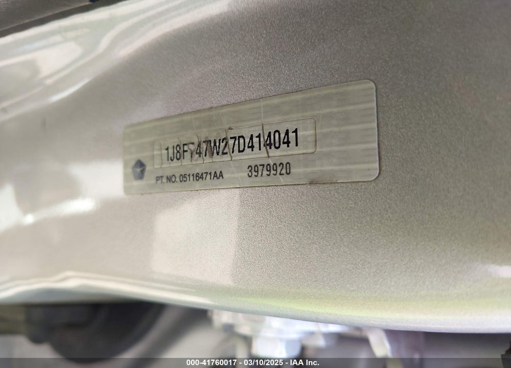 2007 JEEP COMPASS SPORT VIN: 1J8FT47W27D414041
