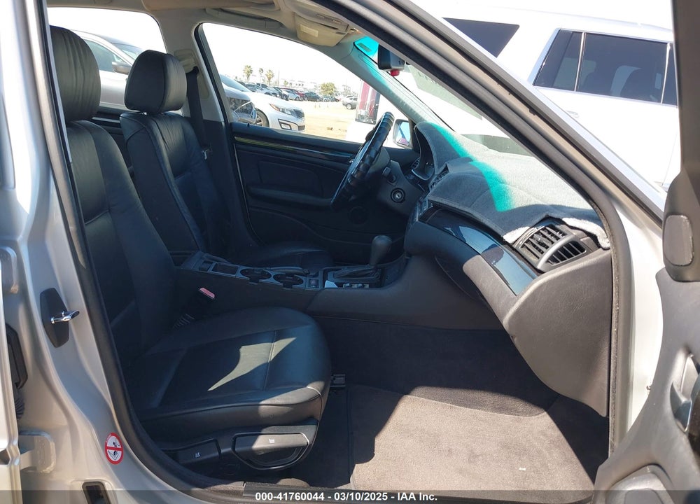 2000 BMW 323I VIN: WBAAM3349YFP76240