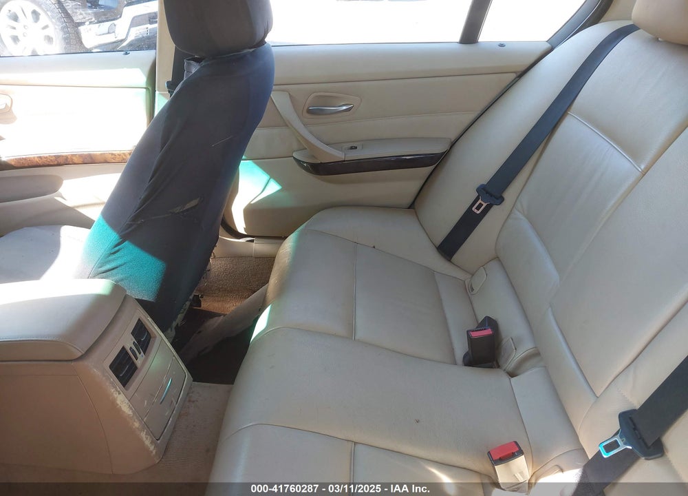 2006 BMW 325XI VIN: WBAVD13506KV09944