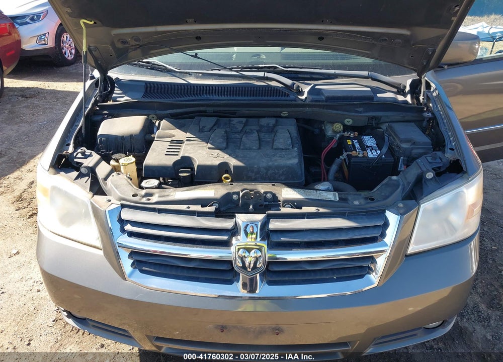 2010 DODGE GRAND CARAVAN CREW VIN: 2D4RN6DX3AR411826