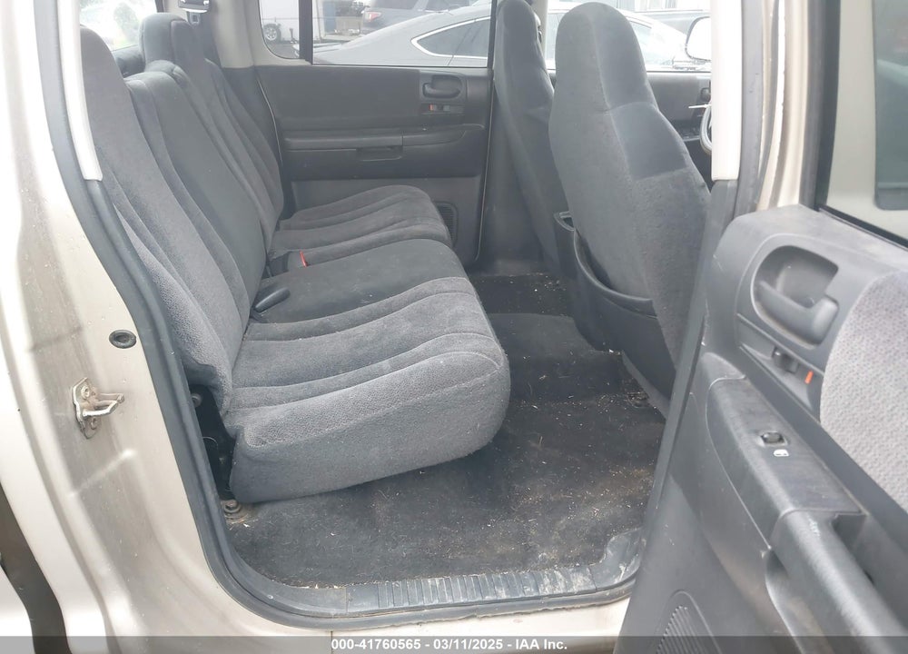 2004 DODGE DAKOTA SLT VIN: 1D7HG48NX4S596370