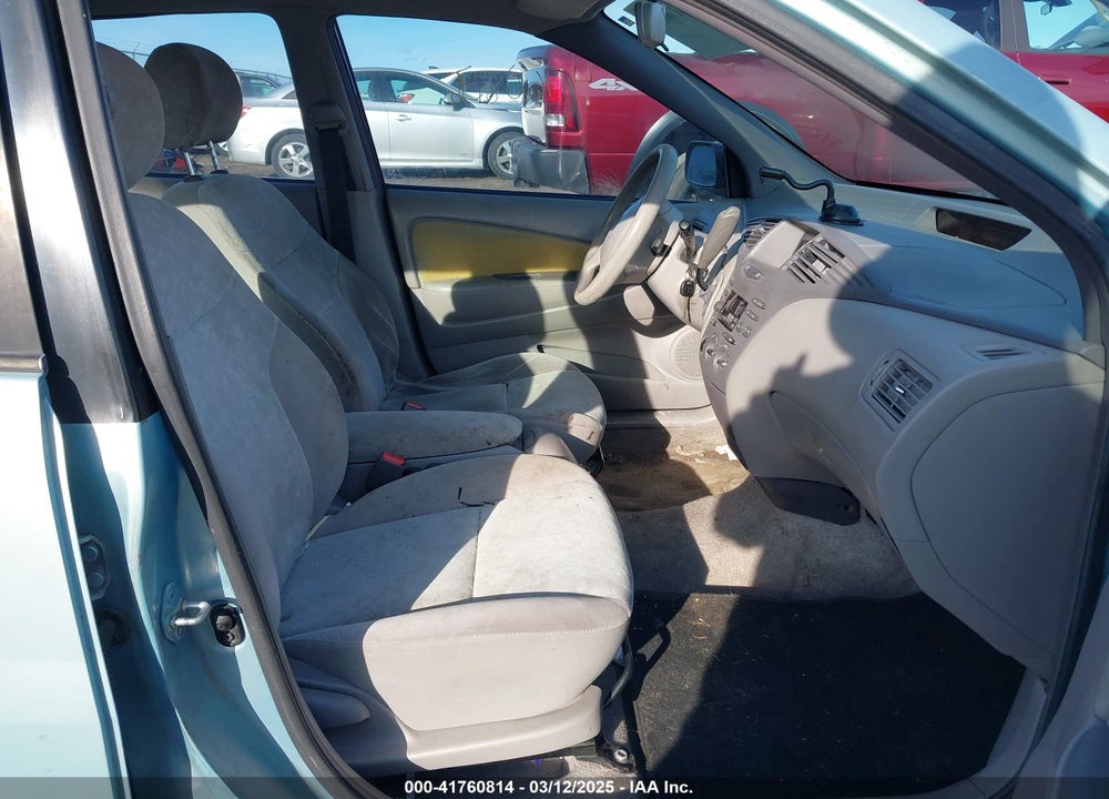 2001 TOYOTA PRIUS VIN: JT2BK12U810037395
