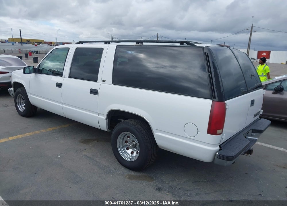 1999 CHEVROLET SUBURBAN 1500 VIN: 3GNEC16R2XG247140