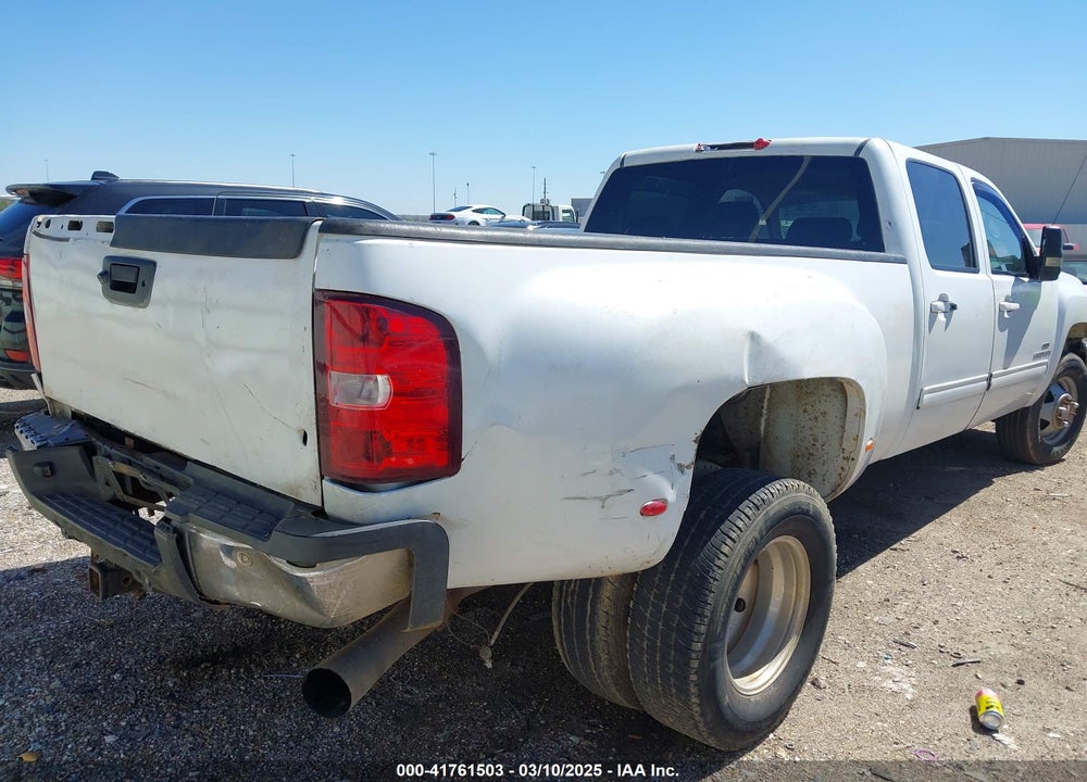 2009 CHEVROLET SILVERADO 3500HD LT VIN: 1GCJK83639F139725