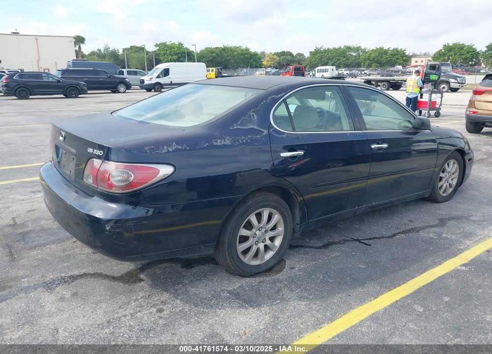 2004 LEXUS ES 330 VIN: JTHBA30G845032870