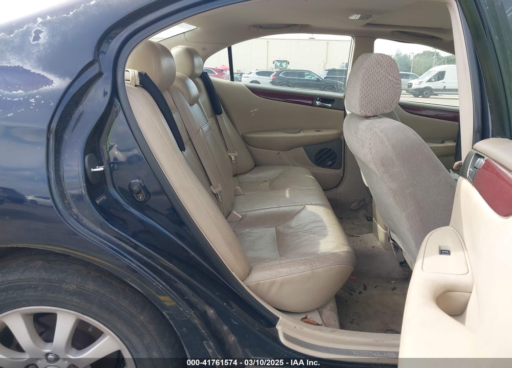 2004 LEXUS ES 330 VIN: JTHBA30G845032870