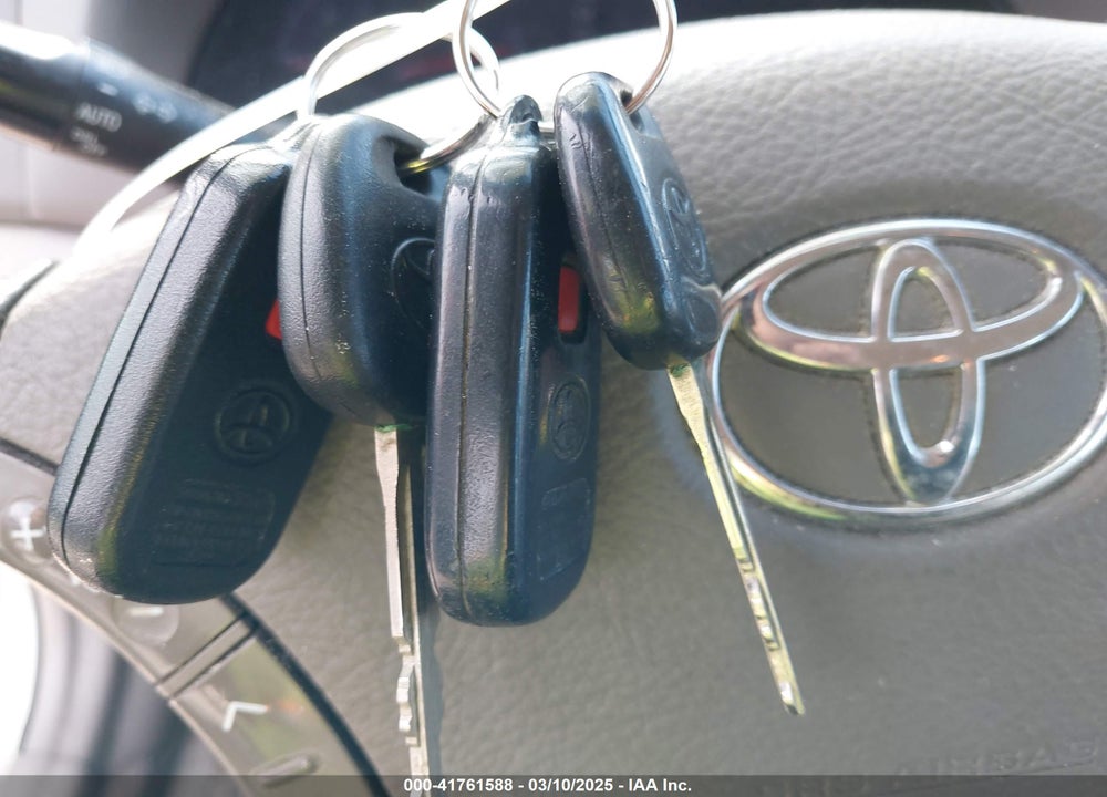 2006 TOYOTA CAMRY LE V6 VIN: 4T1BF30K06U632441