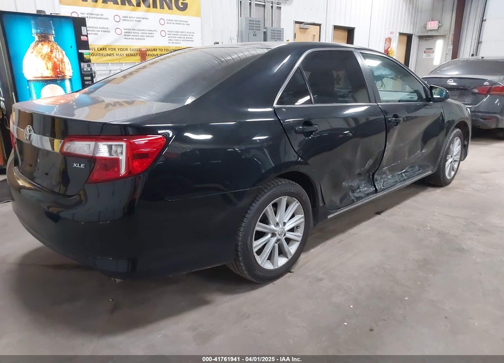 2012 TOYOTA CAMRY XLE VIN: 4T4BF1FK3CR220219