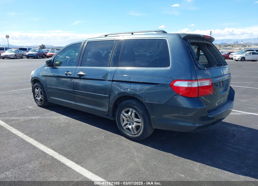 2005 HONDA ODYSSEY EX-L VIN: 5FNRL38735B057514