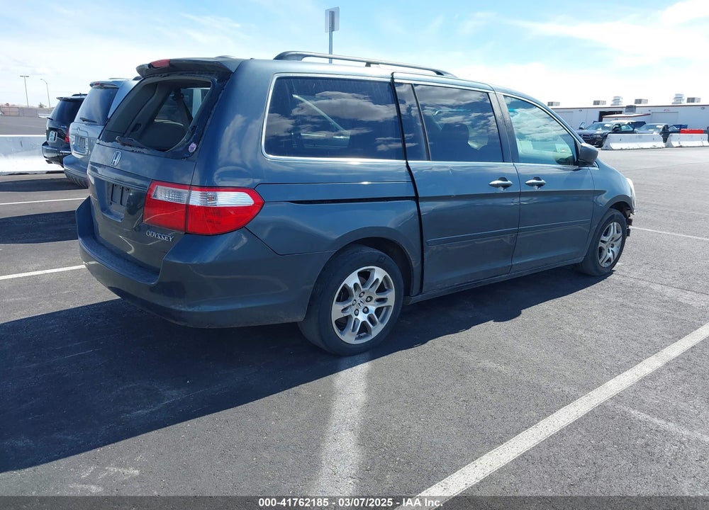 2005 HONDA ODYSSEY EX-L VIN: 5FNRL38735B057514