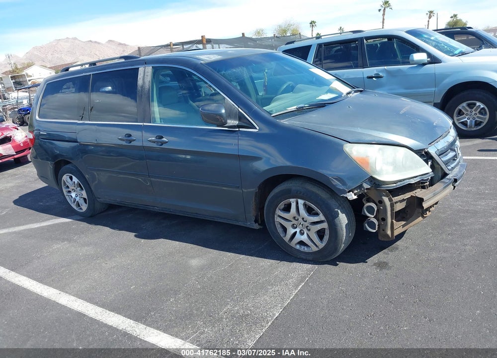 2005 HONDA ODYSSEY EX-L VIN: 5FNRL38735B057514