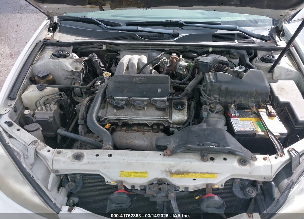 2002 TOYOTA CAMRY LE V6 VIN: 4T1BF30KX2U035422