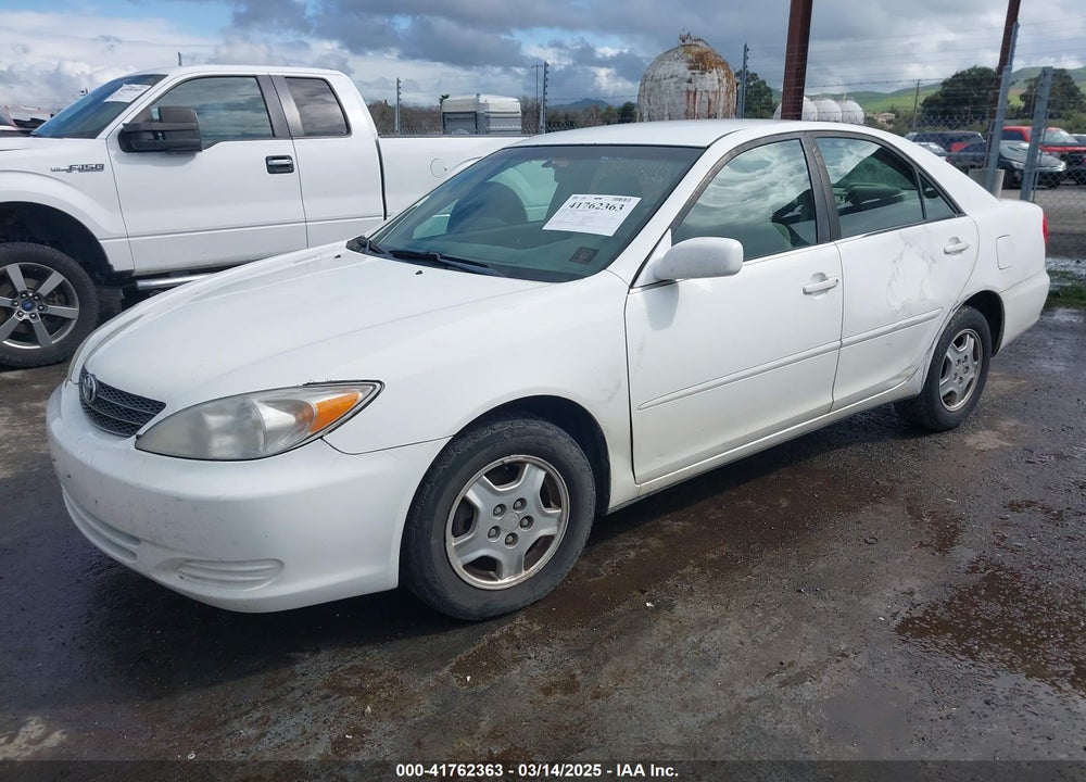 2002 TOYOTA CAMRY LE V6 VIN: 4T1BF30KX2U035422