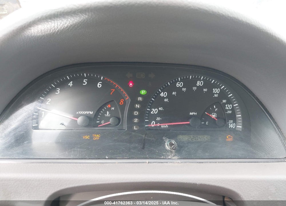 2002 TOYOTA CAMRY LE V6 VIN: 4T1BF30KX2U035422