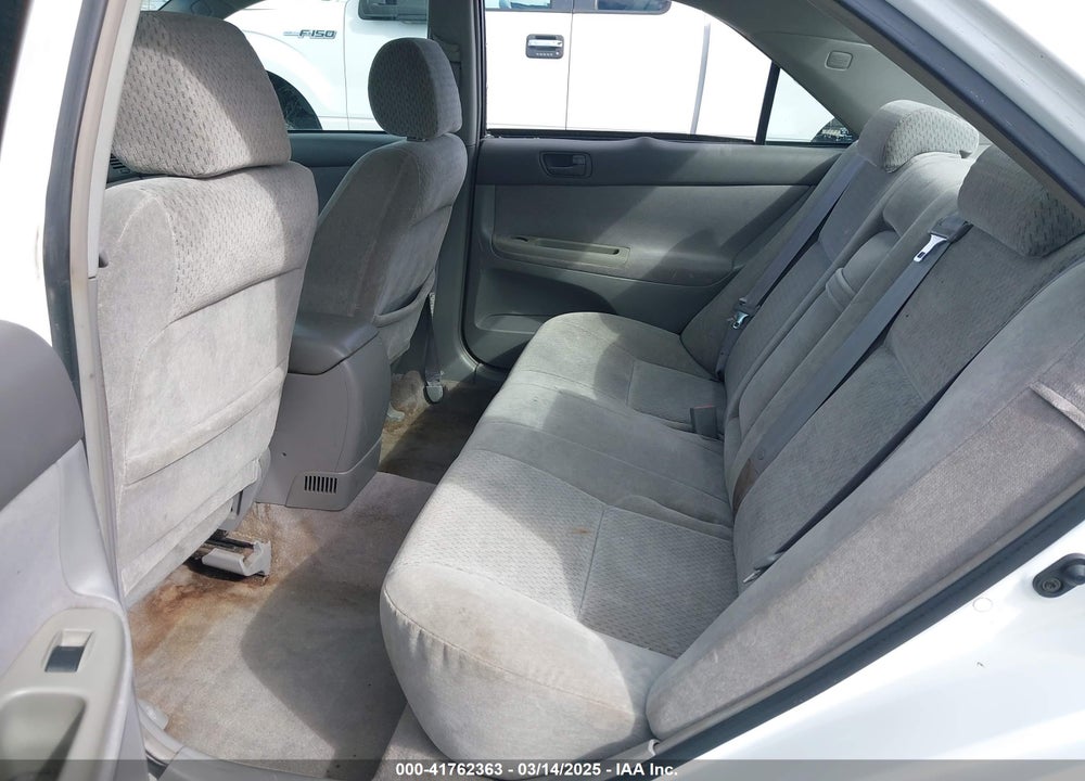2002 TOYOTA CAMRY LE V6 VIN: 4T1BF30KX2U035422