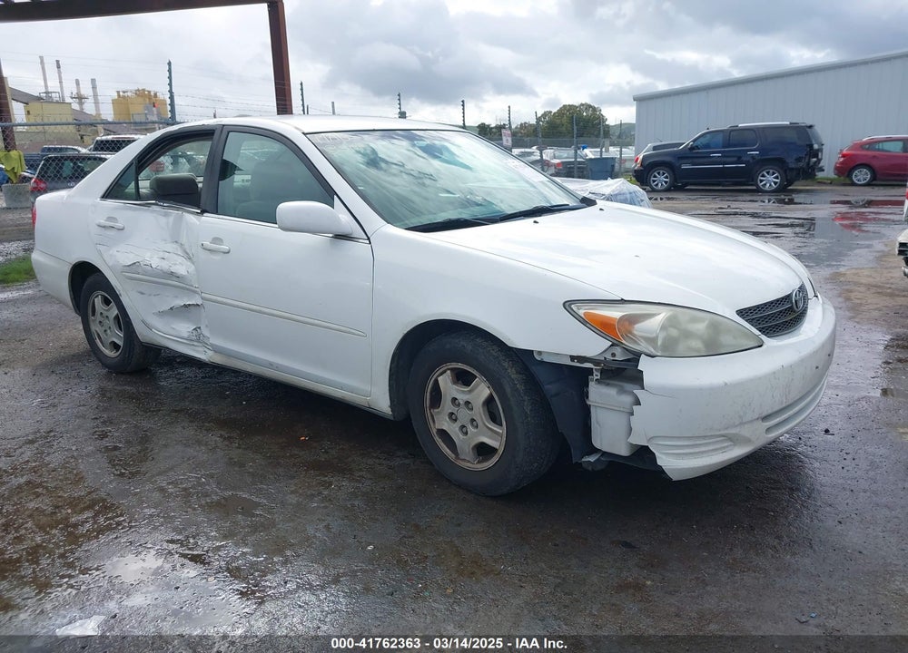 2002 TOYOTA CAMRY LE V6 VIN: 4T1BF30KX2U035422