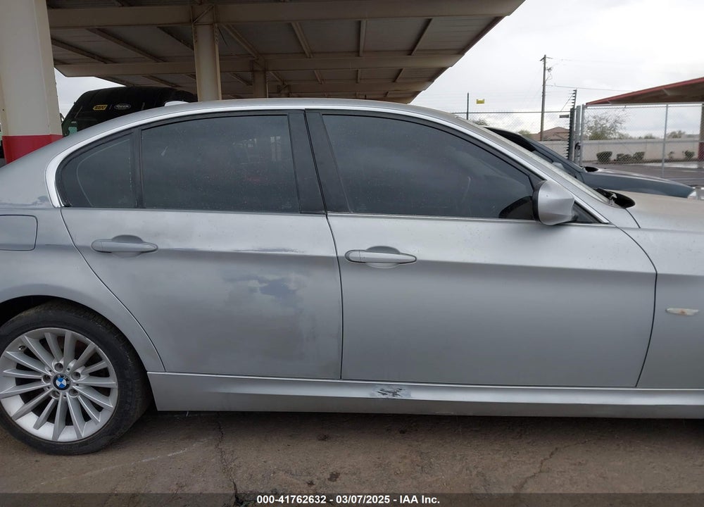 2011 BMW 335I VIN: WBAPM5C52BE576215