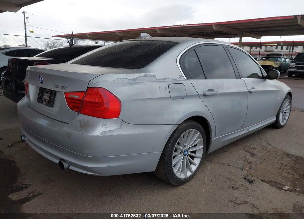 2011 BMW 335I VIN: WBAPM5C52BE576215