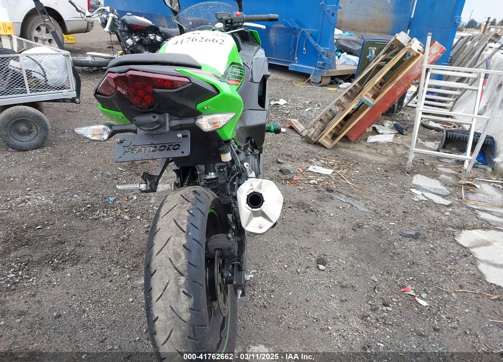 2024 KAWASAKI EX500 H VIN: ML5EXGH14RDA11349