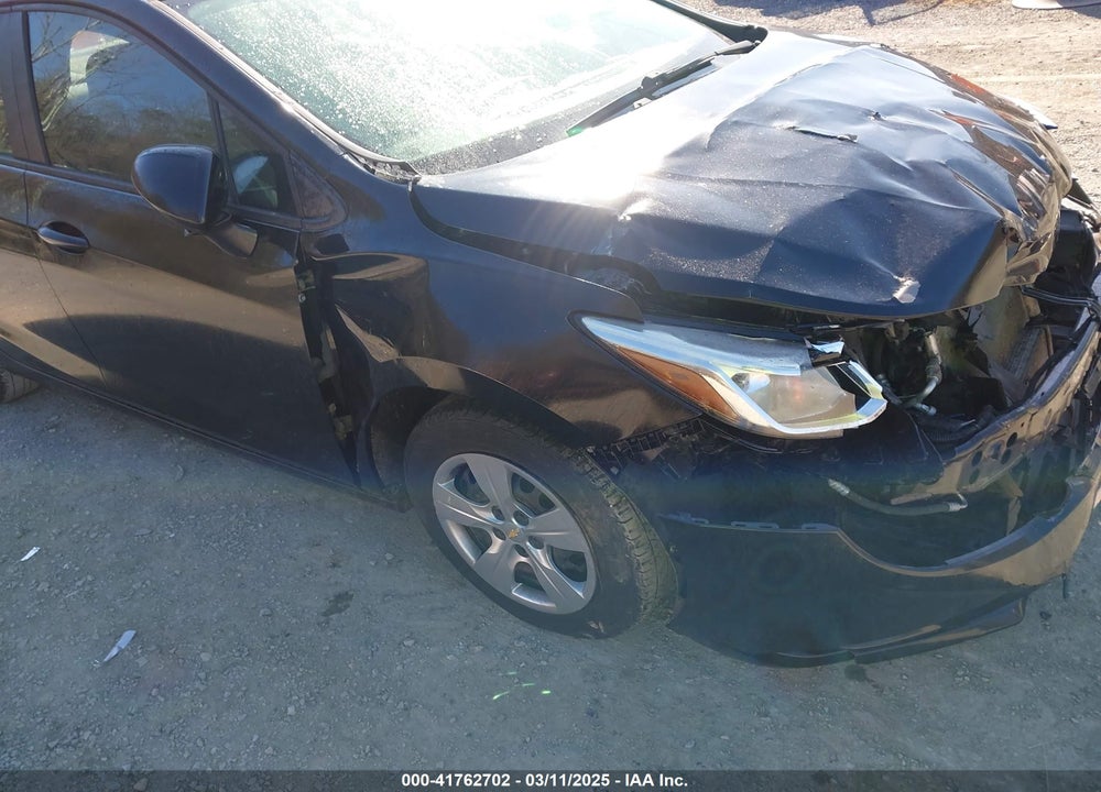 2017 CHEVROLET CRUZE LS MANUAL VIN: 1G1BB5SMXH7177019