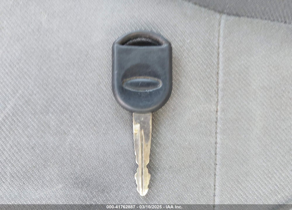 2007 FORD ESCAPE XLS/XLS MANUAL VIN: 1FMCU02Z27KA03537