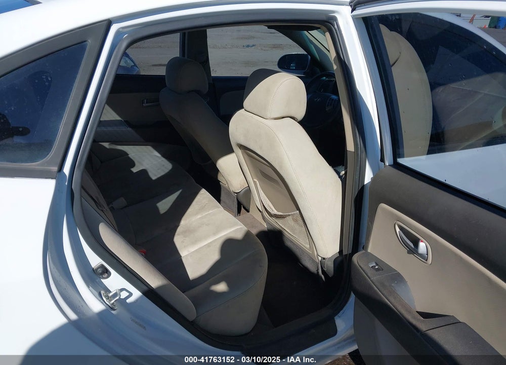 2008 HYUNDAI ELANTRA VIN: KMHDU46D28U444715