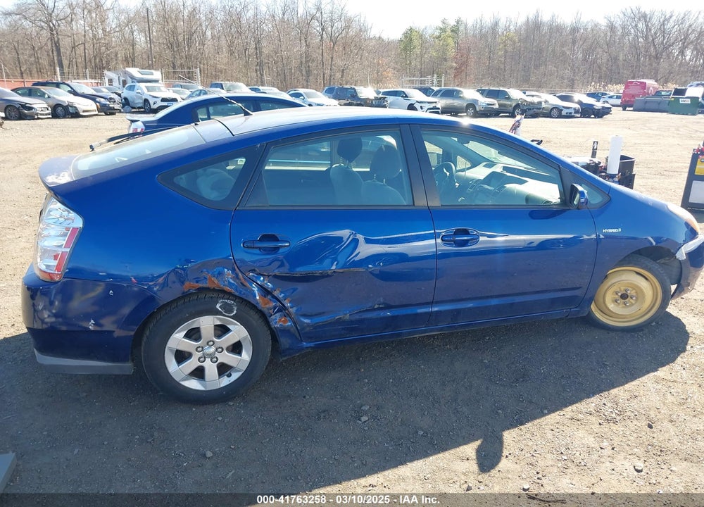 2008 TOYOTA PRIUS VIN: JTDKB20UX87777967