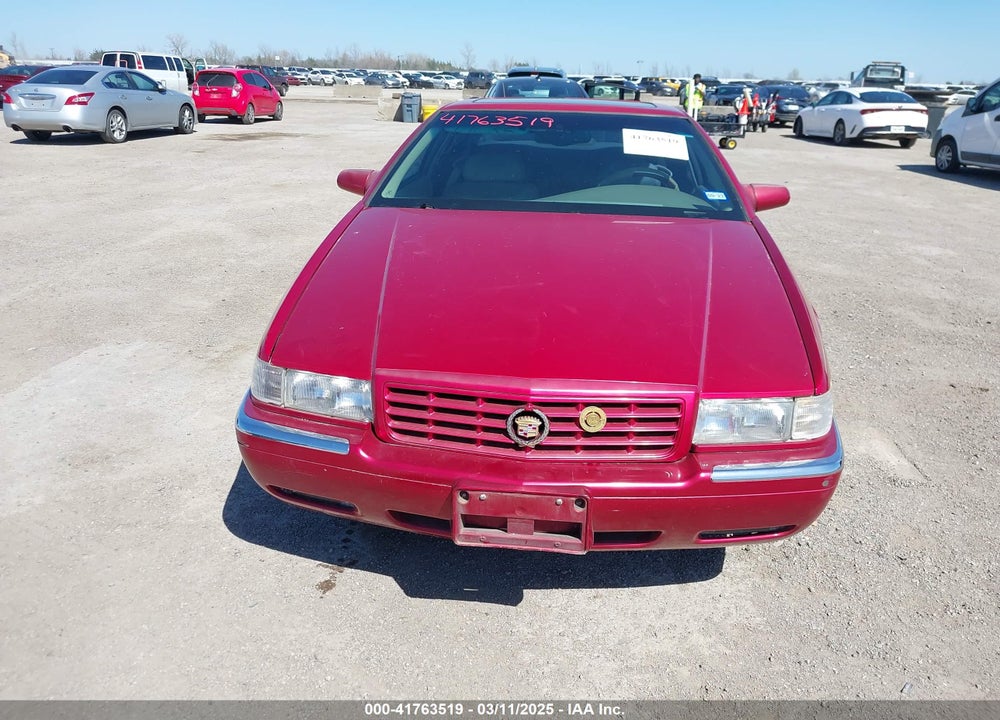 1998 CADILLAC ELDORADO VIN: 1G6ET1293WU602183