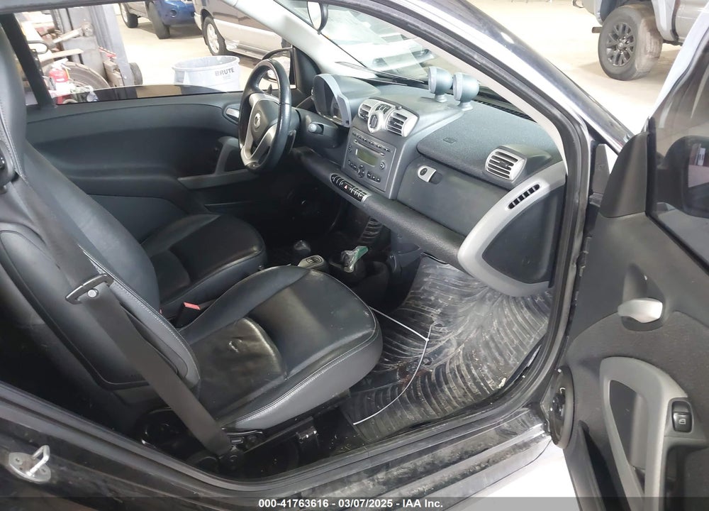 2008 SMART FORTWO VIN: WMEEJ31X08K129437