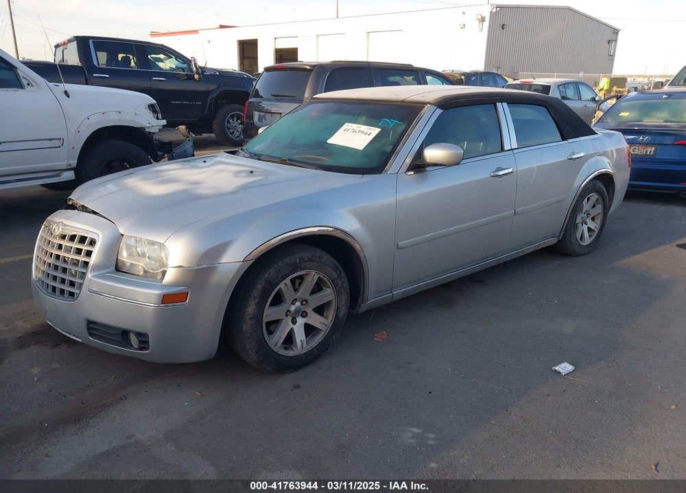 2005 CHRYSLER 300 TOURING VIN: 2C3JA53G65H130881