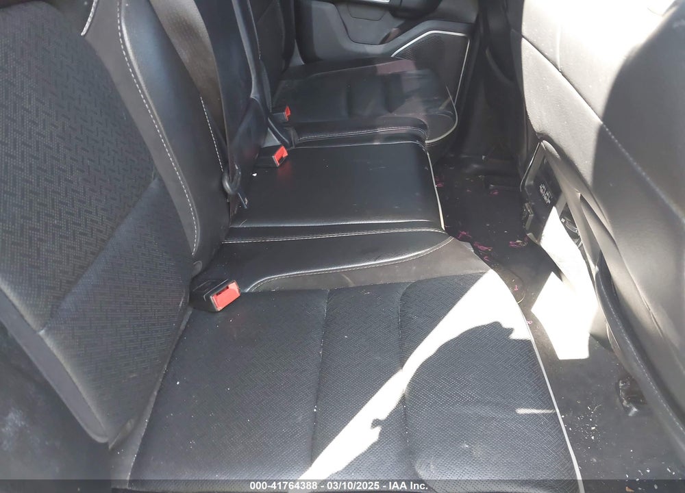 2020 RAM 1500 VIN: 1C6RREDT6LN226735