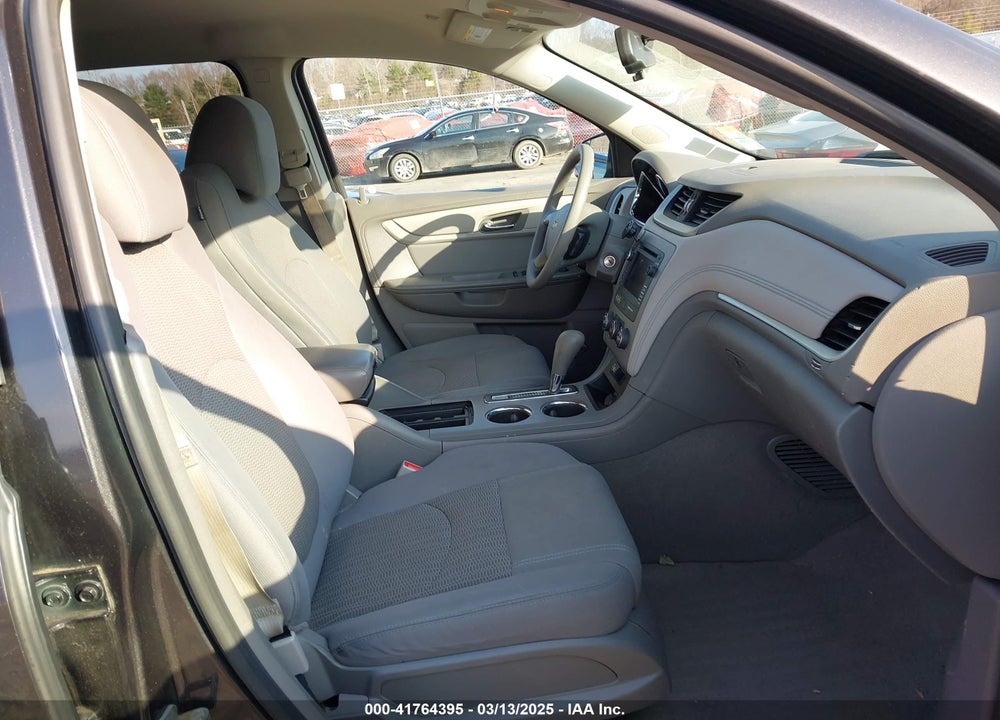 2013 CHEVROLET TRAVERSE VIN: 1GNKVFKD0DJ200817
