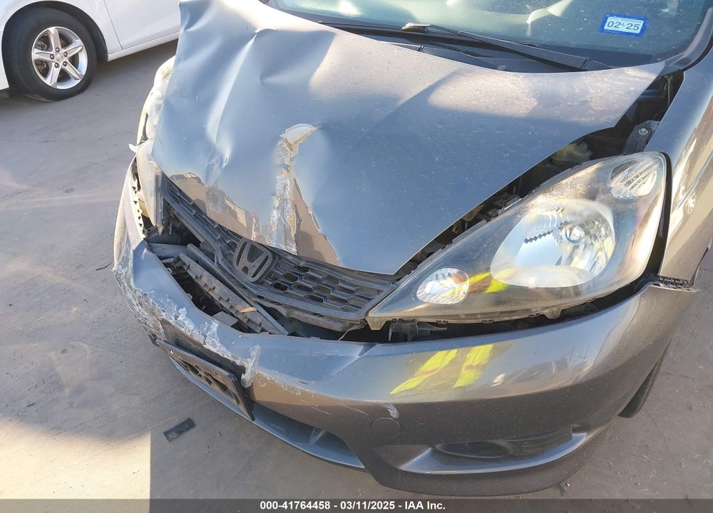2012 HONDA FIT VIN: JHMGE8H69CC013791