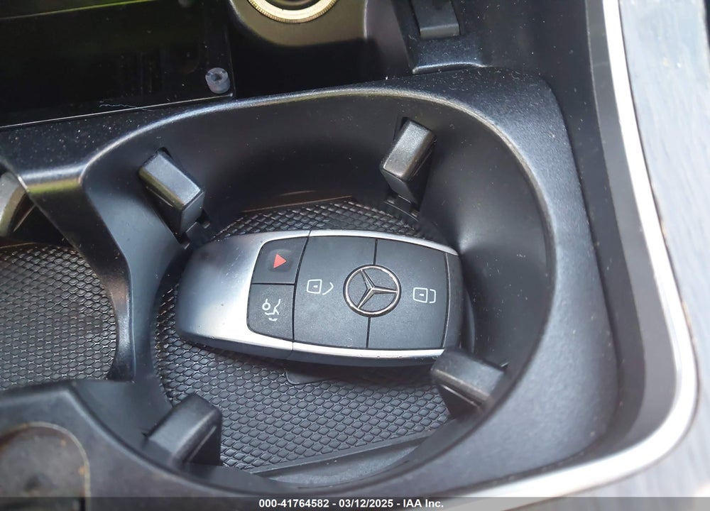 2021 MERCEDES-BENZ C 300 VIN: W1KWF8EB8MR630955