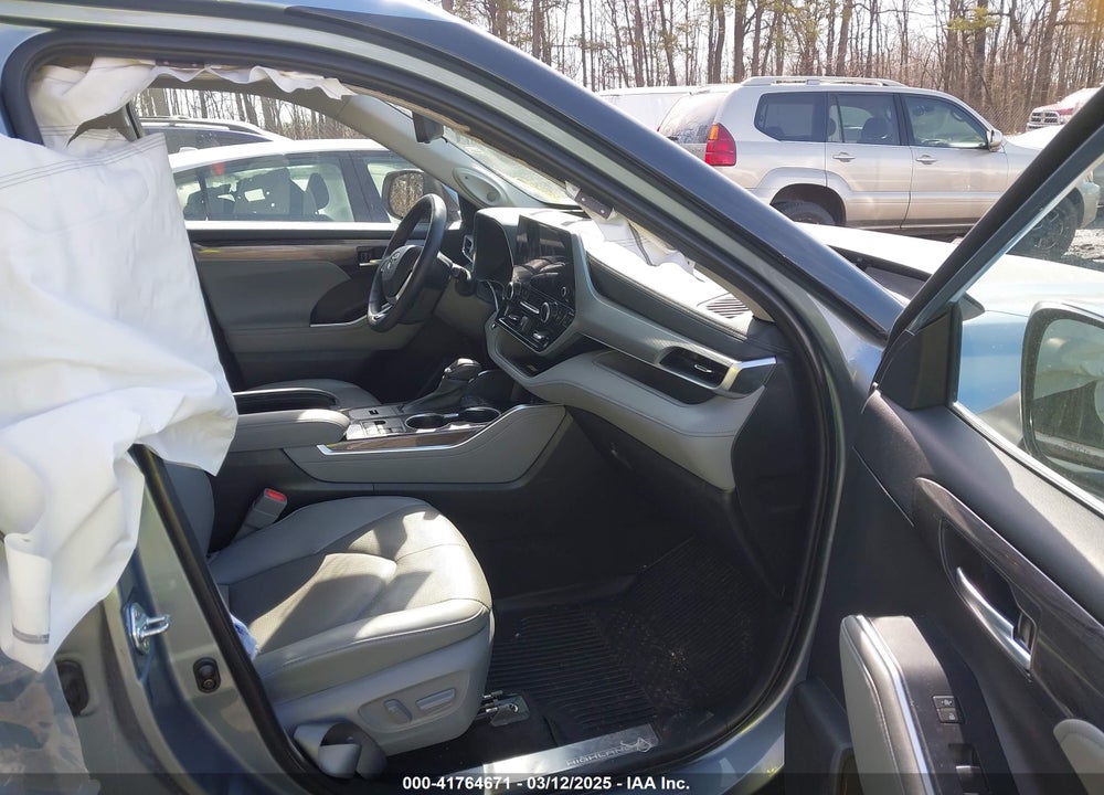 2023 TOYOTA HIGHLANDER VIN: 5TDKDRAH2PS045079