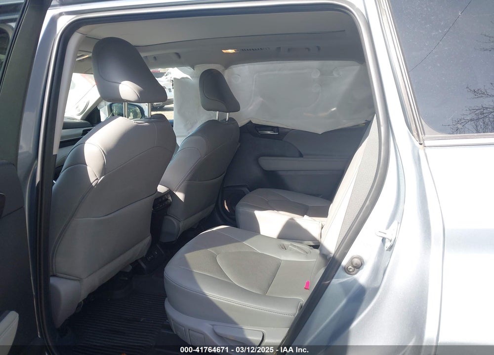 2023 TOYOTA HIGHLANDER VIN: 5TDKDRAH2PS045079