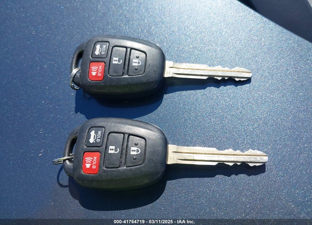 2015 TOYOTA COROLLA VIN: 2T1BURHE5FC452350