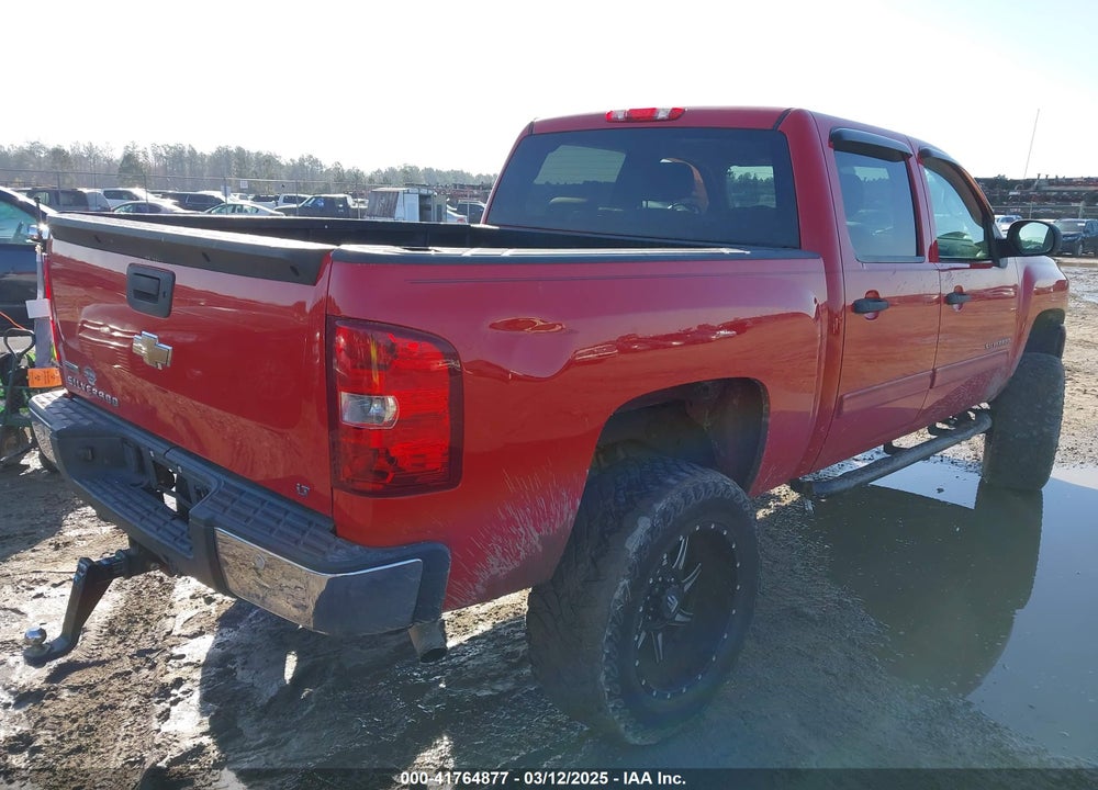 2011 CHEVROLET SILVERADO 1500 VIN: 3GCPKSE30BG160319