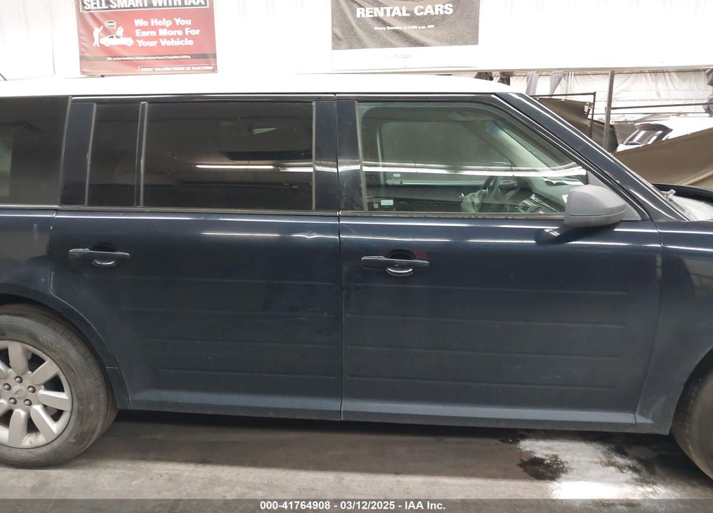 2009 FORD FLEX SE VIN: 2FMDK51CX9BA38988