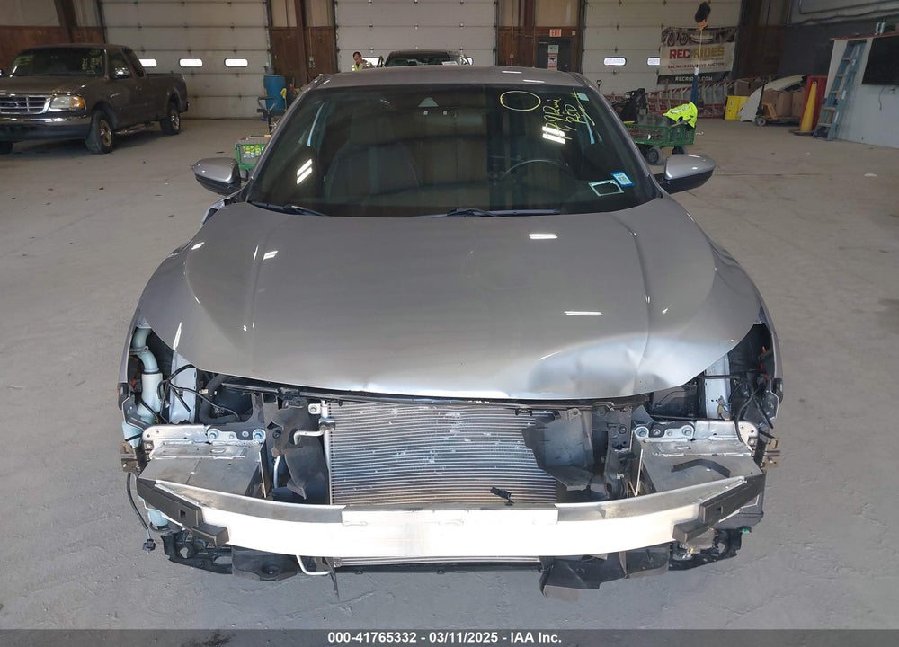 2019 HONDA CIVIC VIN: 2HGFC4B80KH303789