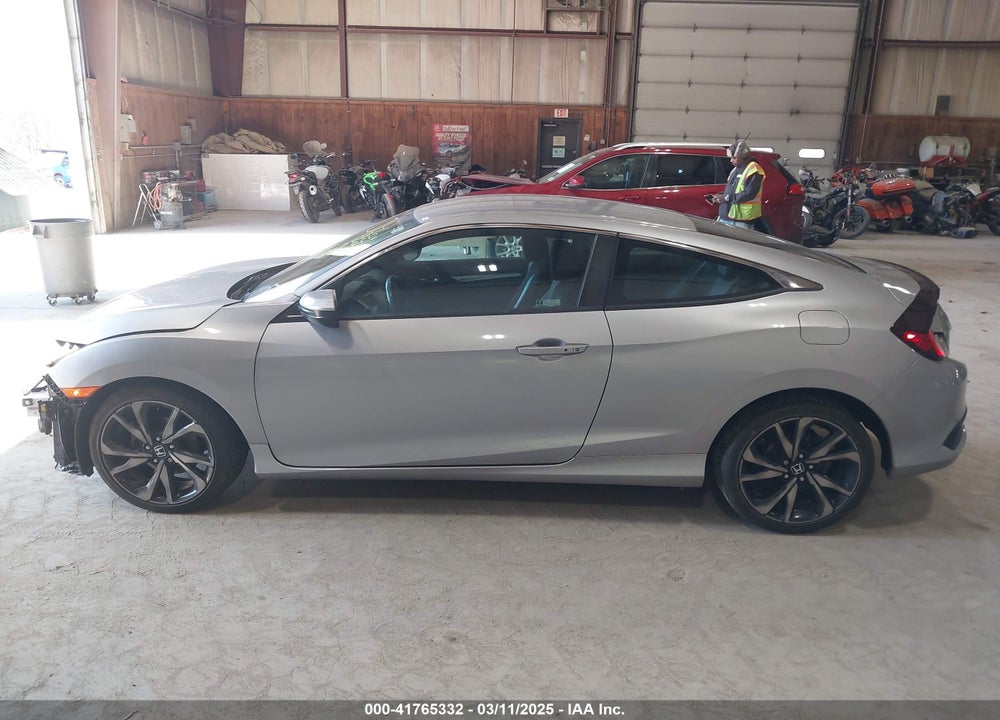 2019 HONDA CIVIC VIN: 2HGFC4B80KH303789