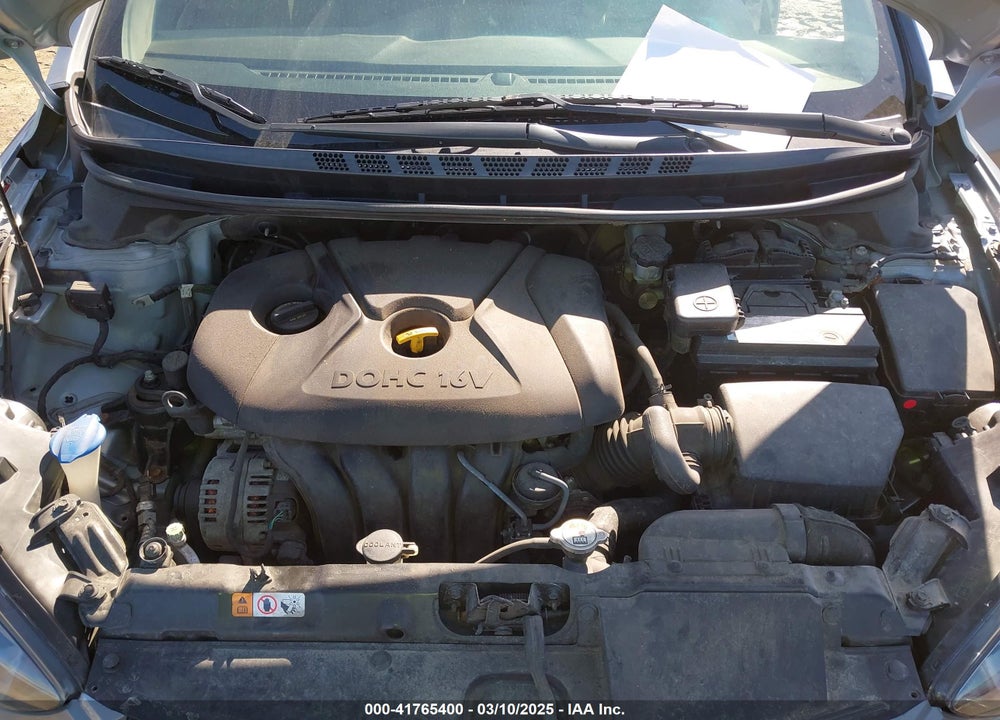 2015 HYUNDAI ELANTRA VIN: 5NPDH4AE5FH604876