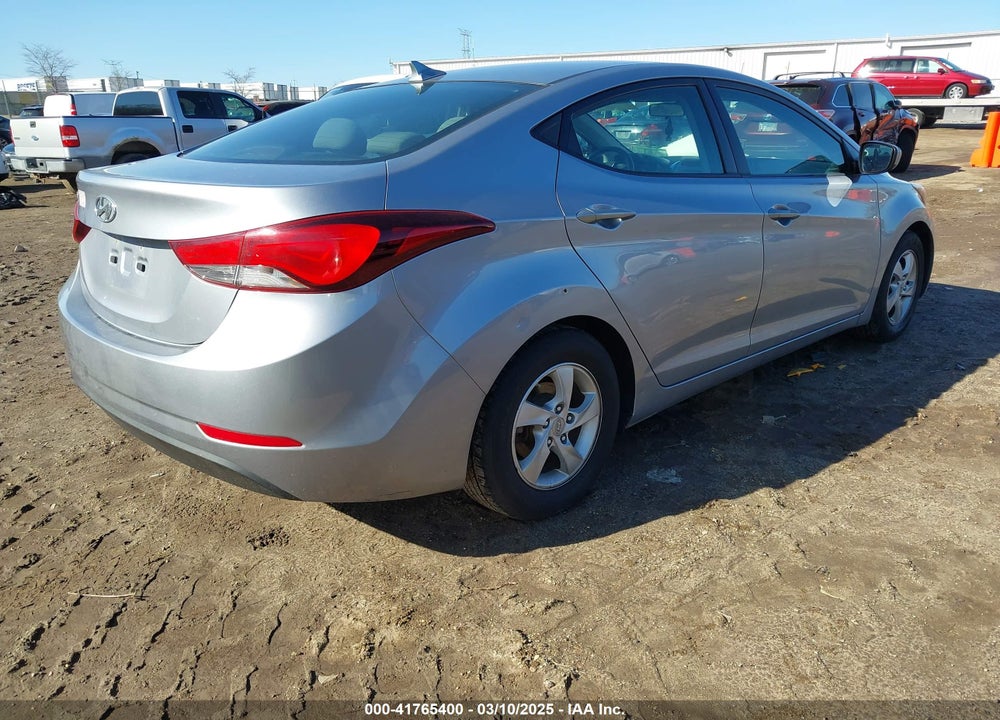 2015 HYUNDAI ELANTRA VIN: 5NPDH4AE5FH604876